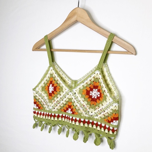 Bohemian crochet, multicolored button, front top - Picture 6 of 9